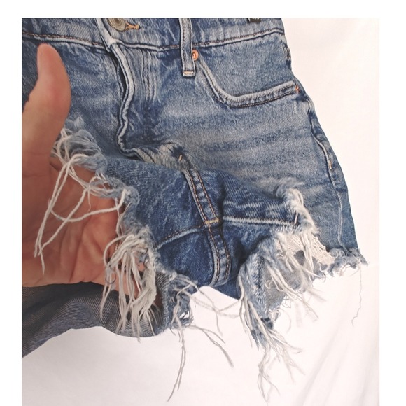 Lucky Brand Shorts Denim Jean Cutoff High Rise Mom Button Fly 8 29‎ Cotton Blend - Picture 4 of 10